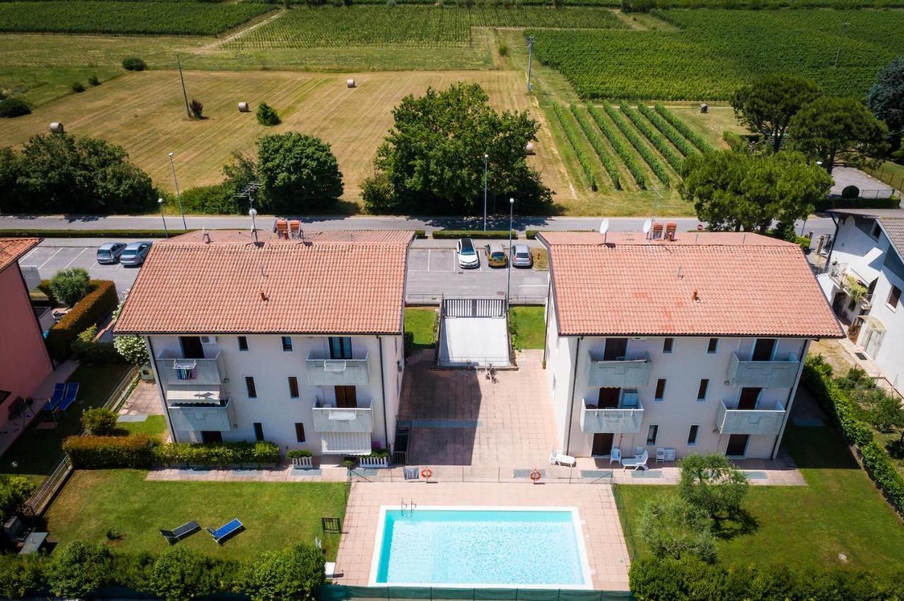 Wolf House - Sirmione Holiday Exterior photo